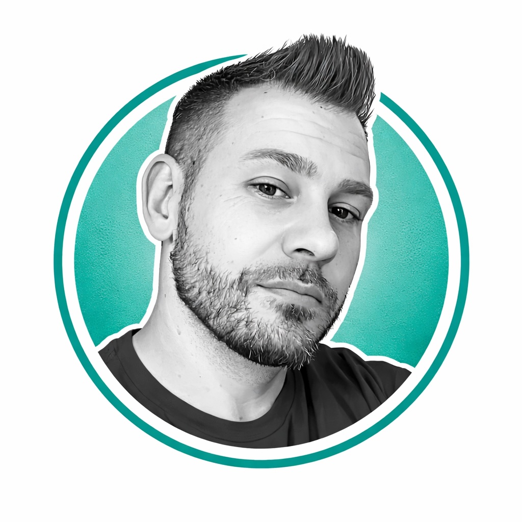 Illustrated teal portrait of Nick Scarmozzino